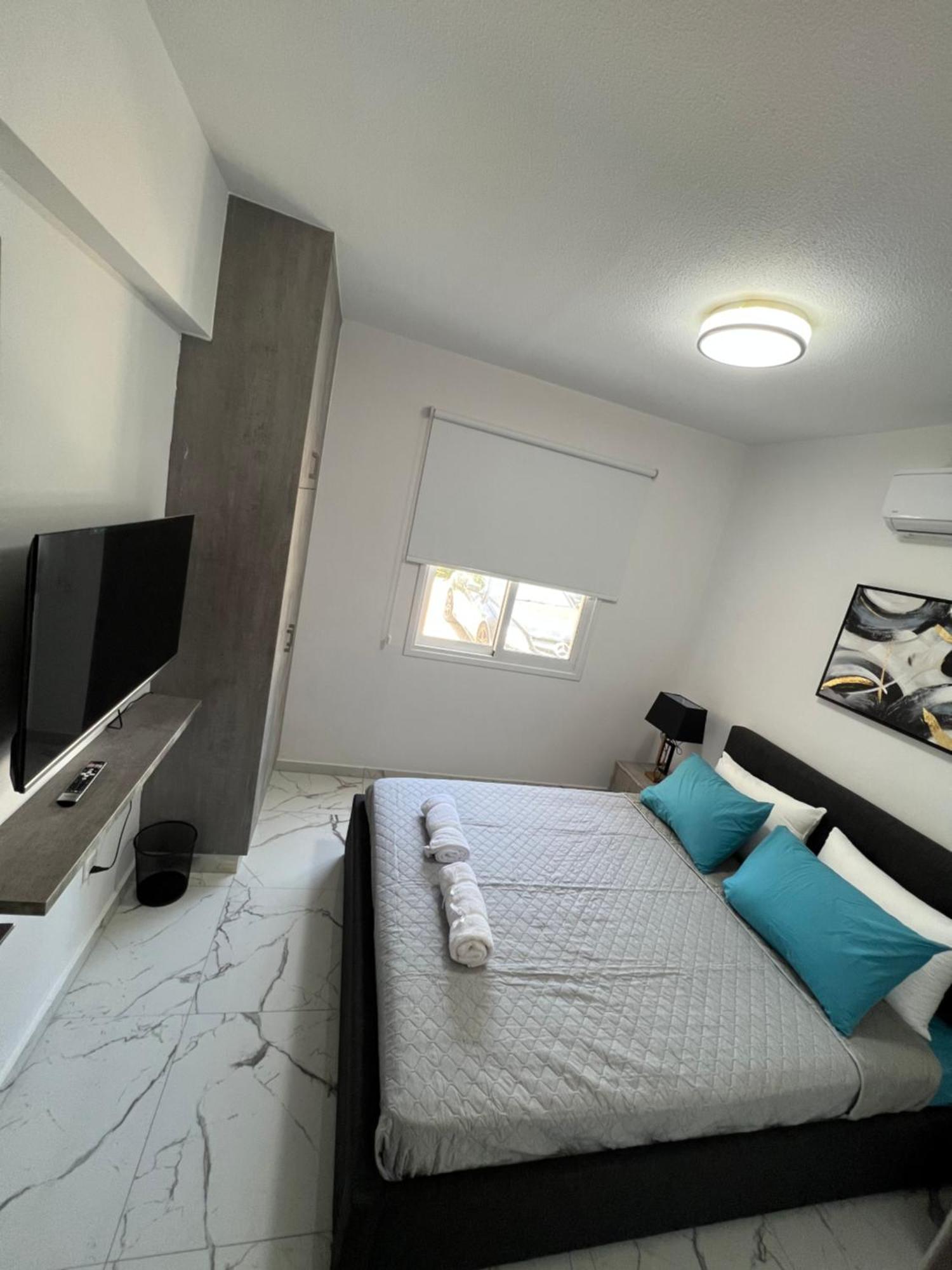 A5 Luxe Oasis Retreat - 3 Minute Drive To Appartement